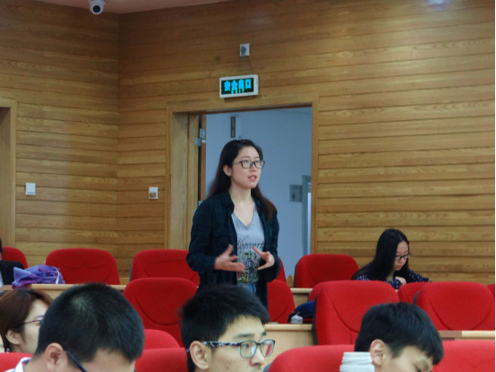 在场学生提问